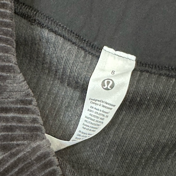 Brand New Lululemon Scuba MR Mini Skirt, Velvet Cord - Picture 4 of 8